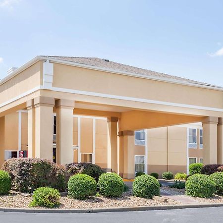 Super 8 By Wyndham Evansville North Stacer Extérieur photo