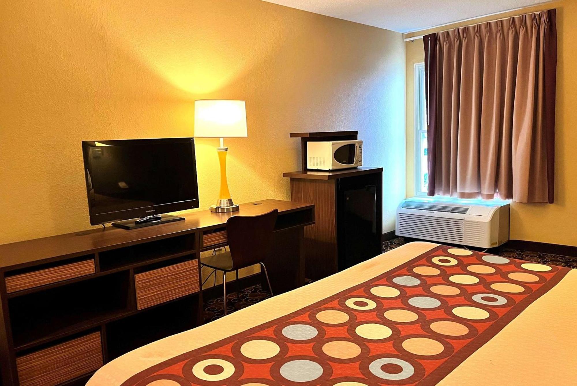Super 8 By Wyndham Evansville North Stacer Extérieur photo