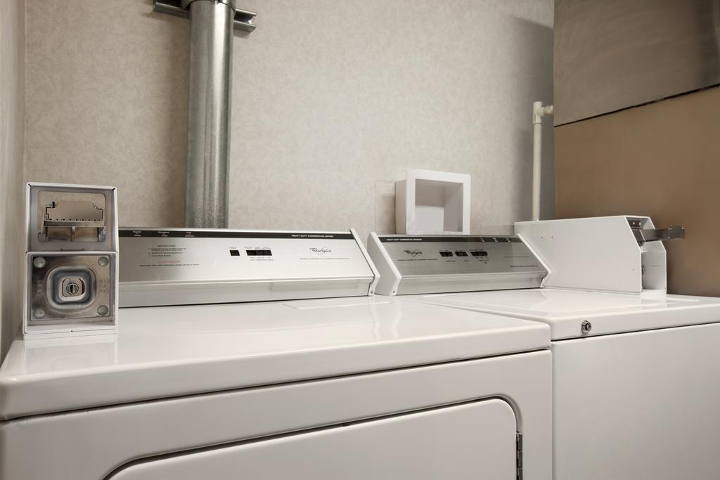 Super 8 By Wyndham Evansville North Stacer Extérieur photo