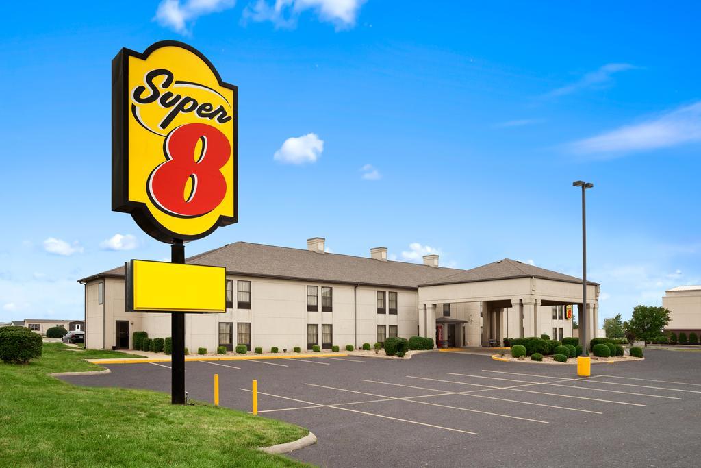Super 8 By Wyndham Evansville North Stacer Extérieur photo